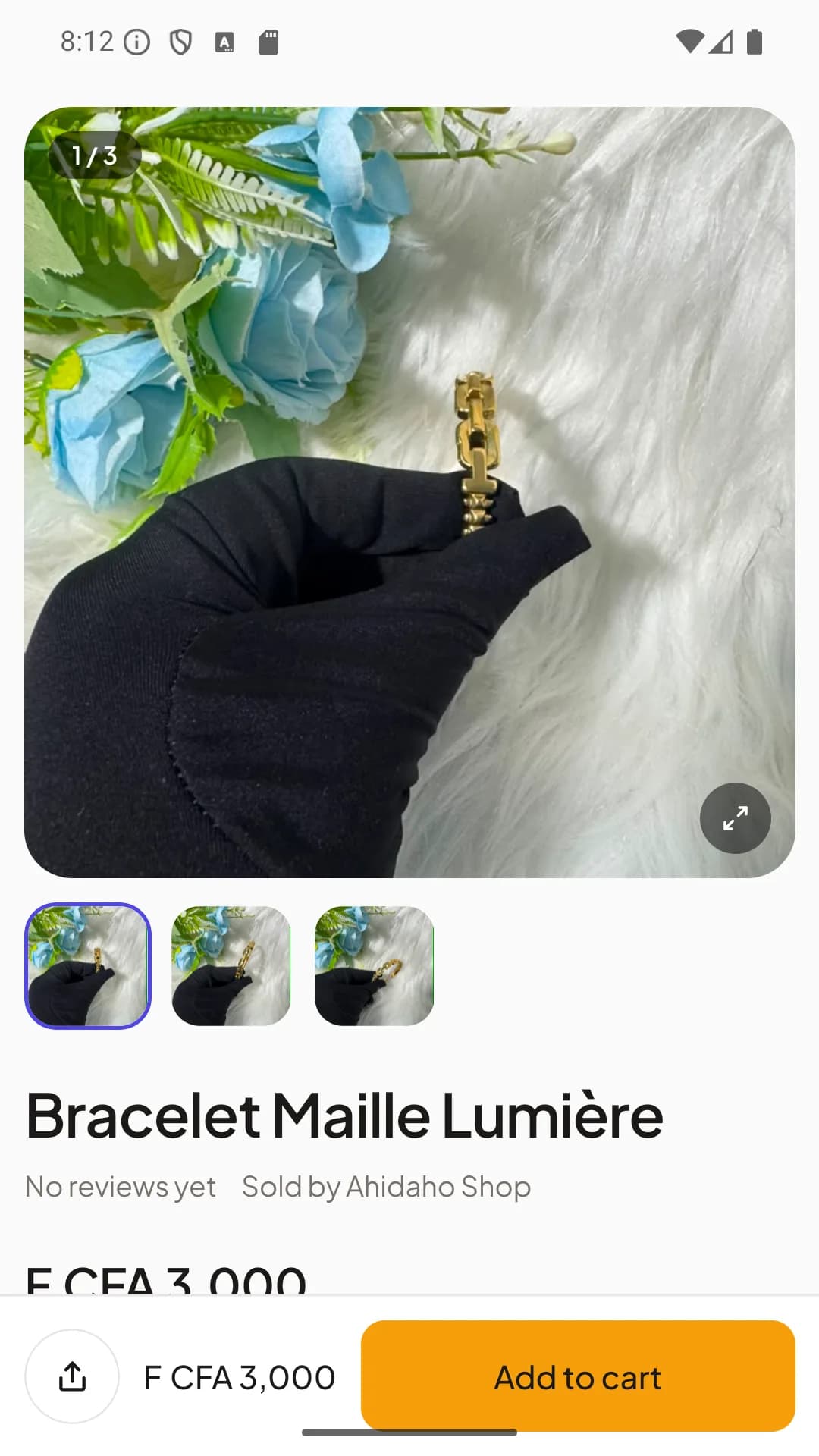 Fiche produit Ahidaho d'un bracelet doré, avec le vendeur et le bouton d'ajout au panier